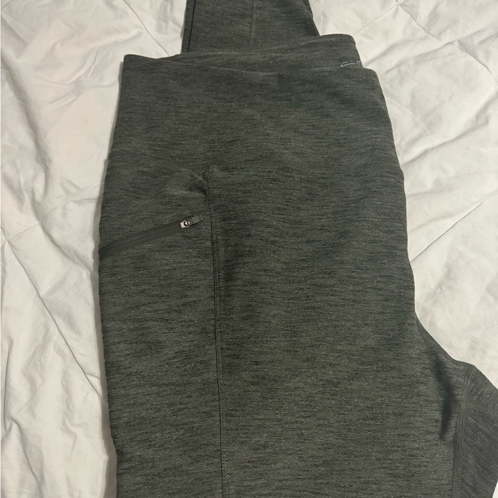 Eddie Bauer Active Pants - Picture 2 of 3